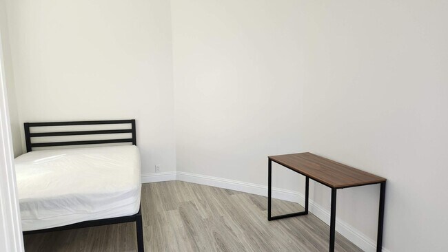 Foto del edificio - College Ave Apartment for Rent