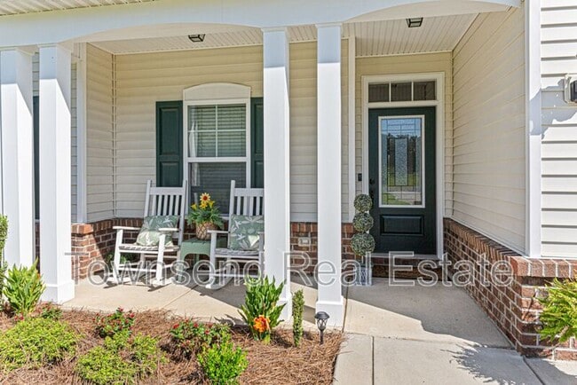 Building Photo - 2935 Duck Pond Rd