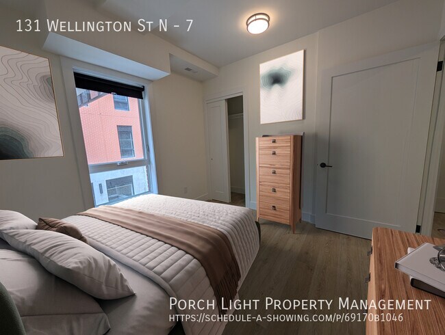 Photo du bâtiment - Top of the Line 2 Bedroom Unit 95 Walk Sco...