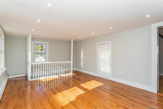 Building Photo - 45 N Ridge St