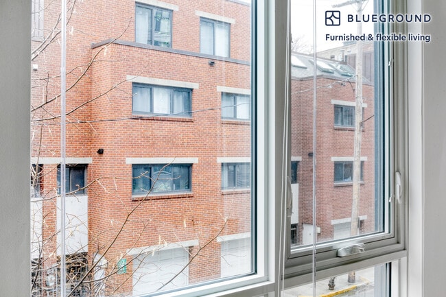 Building Photo - 75 Brainerd Rd