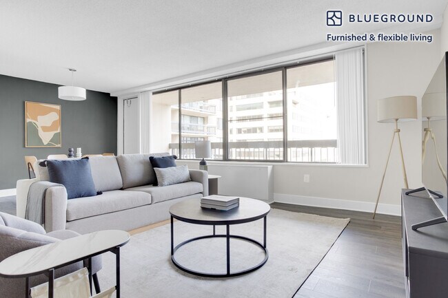 Building Photo - 1515 Richmond Hwy