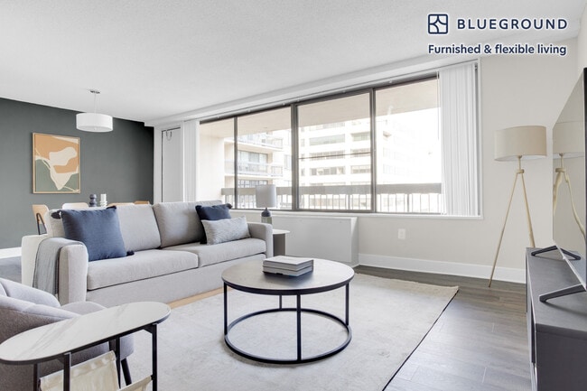 Building Photo - 1515 Richmond Hwy