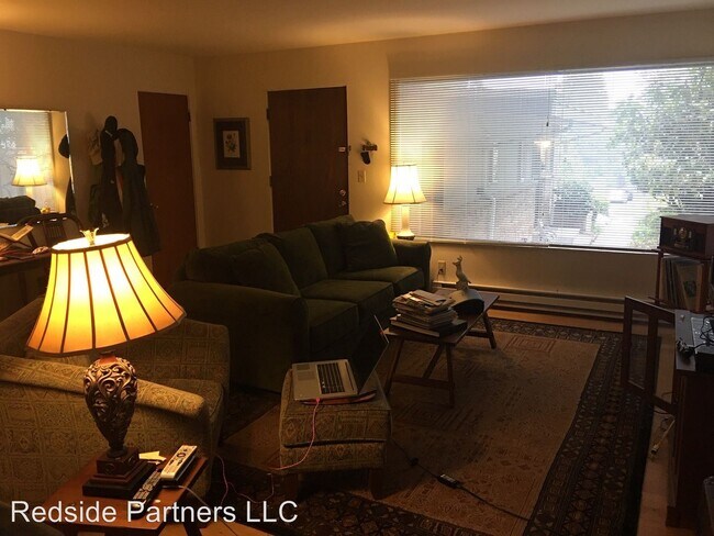 Foto del edificio - 3307 3rd Ave W