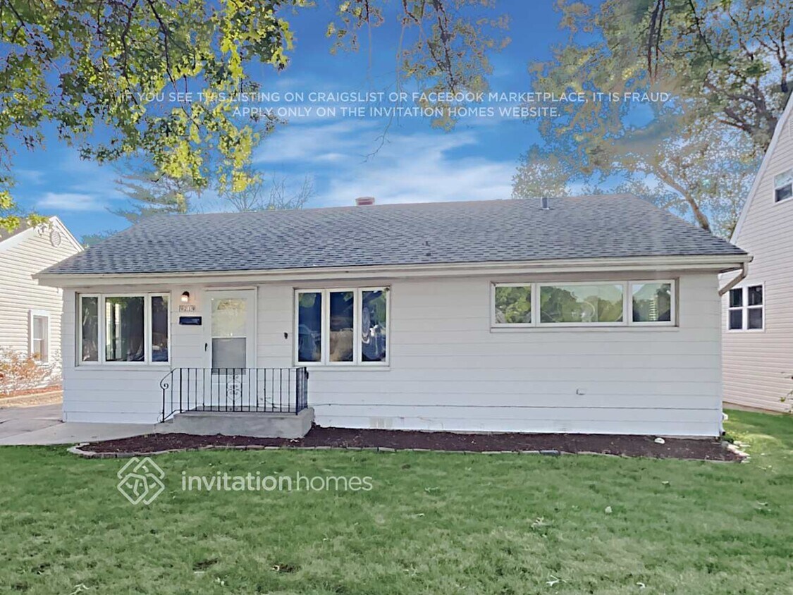 Foto principal - 9219 S 51st Ave