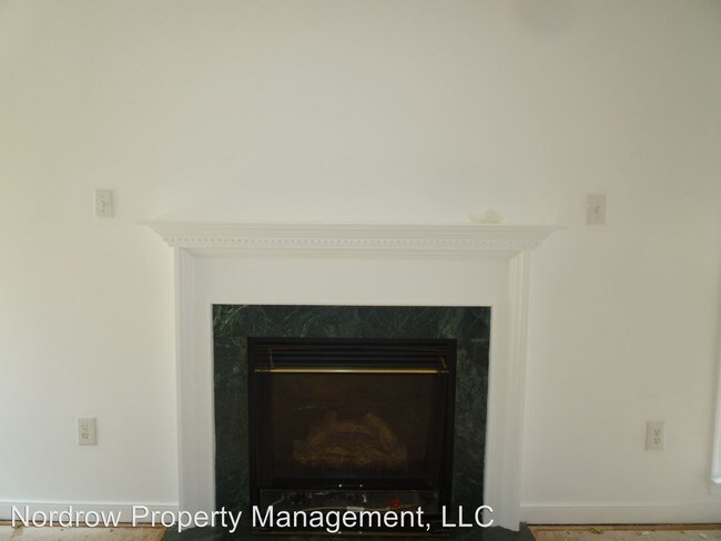 Building Photo - 9504 Hungary Woods Dr