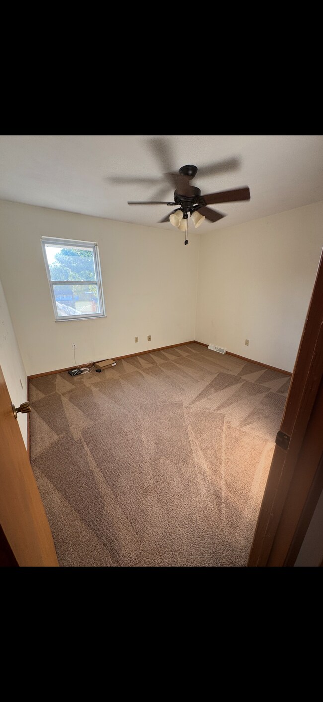 Foto del edificio - 203 Riverview Dr