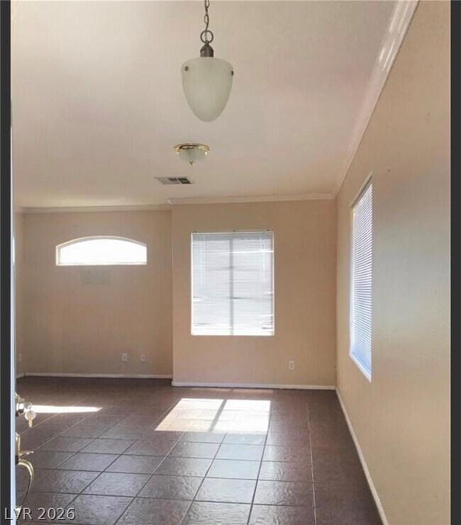 Foto del edificio - 8633 Nature Scene Dr