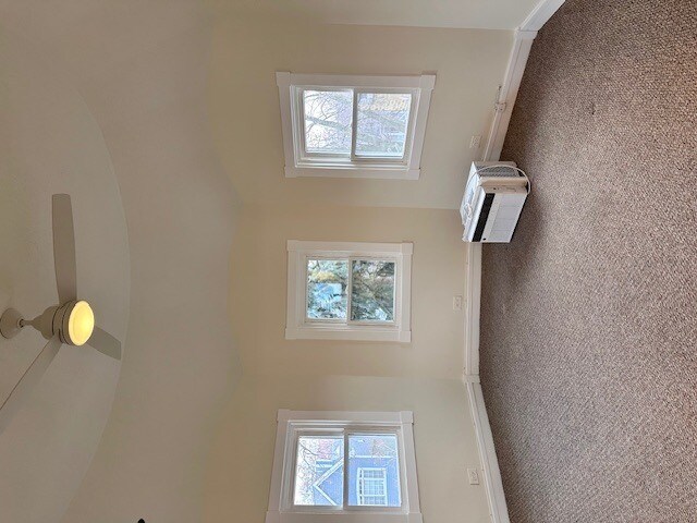 Foto del edificio - 1834 W Byron St