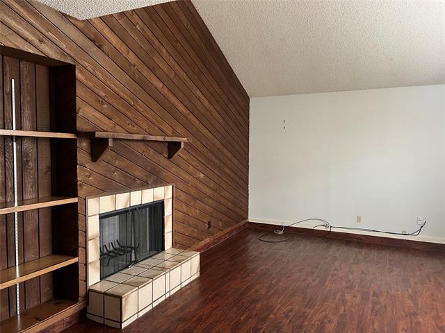 Building Photo - 513 N Walnut Creek Dr