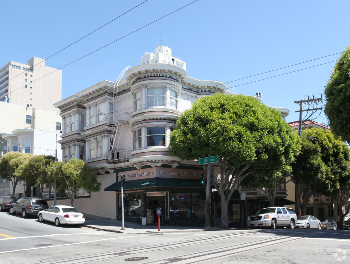 Primary Photo - Union-Hyde Apartments