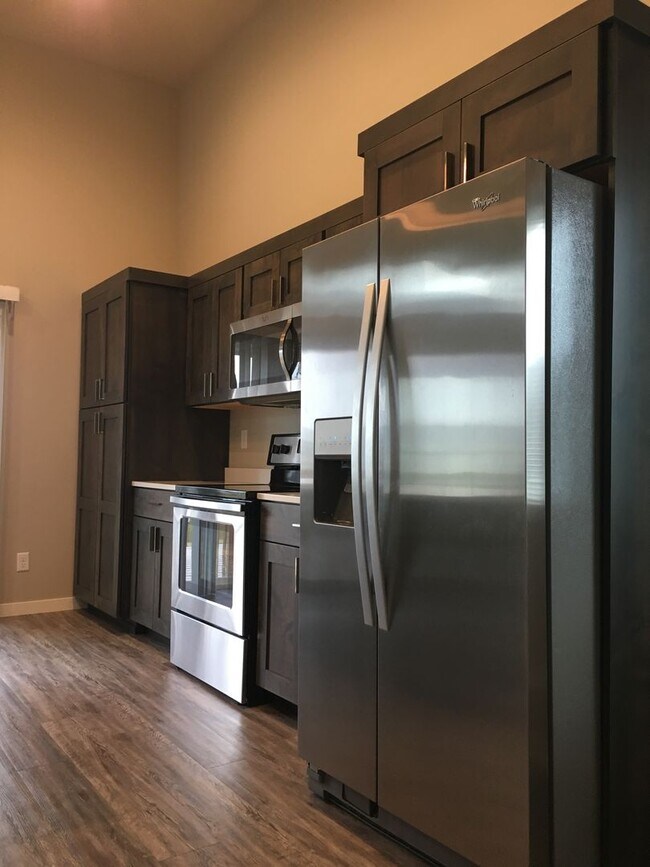 Foto del edificio - 3 Bed 3 Bath Single Family Home