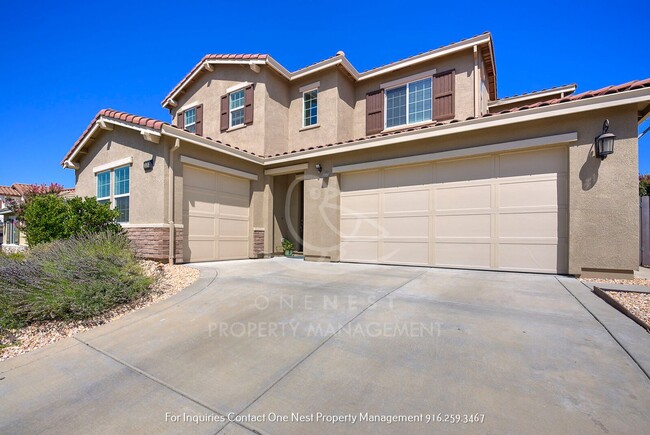 Building Photo - Your Serene Whitney Ranch Retreat