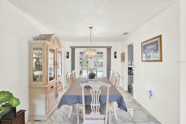 Foto del edificio - 11256 Holbrook St