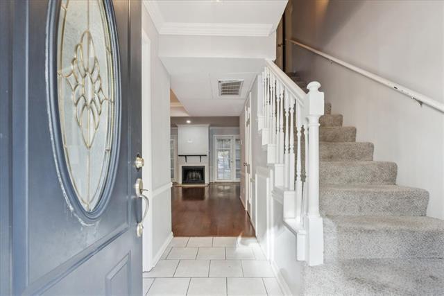 Foto del edificio - 3627 Dickason Ave