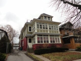 Foto principal - 328 Summer St