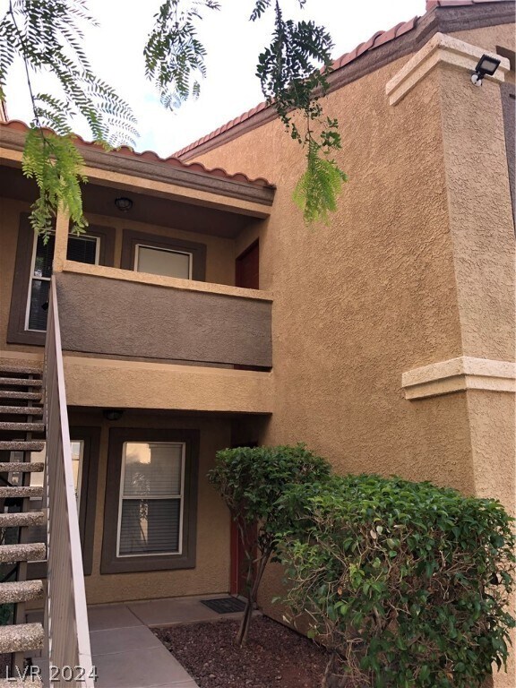Building Photo - 2300 E Silverado Ranch Blvd