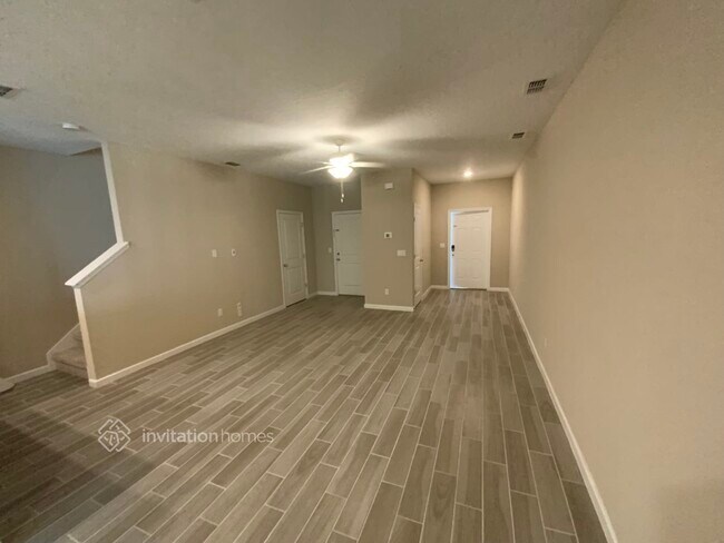 Building Photo - 659 Cherry Ridge Dr