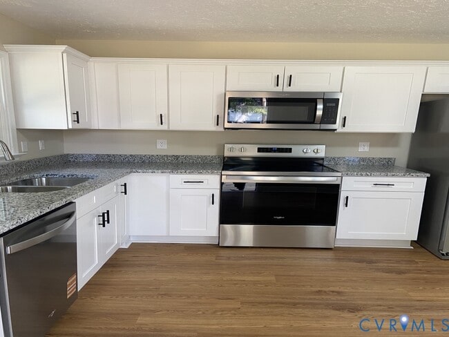 Building Photo - 7077 Adaline Ln