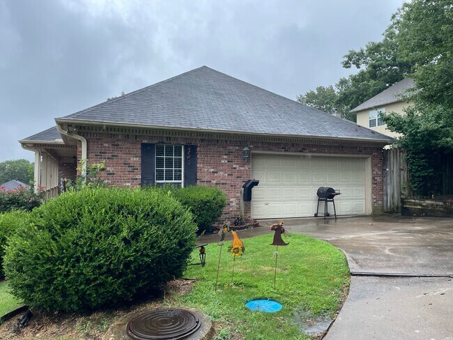 Building Photo - 1323 Gleneagles Ln
