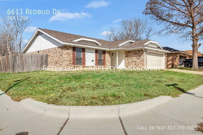 Foto del edificio - 6613 Redbud Dr