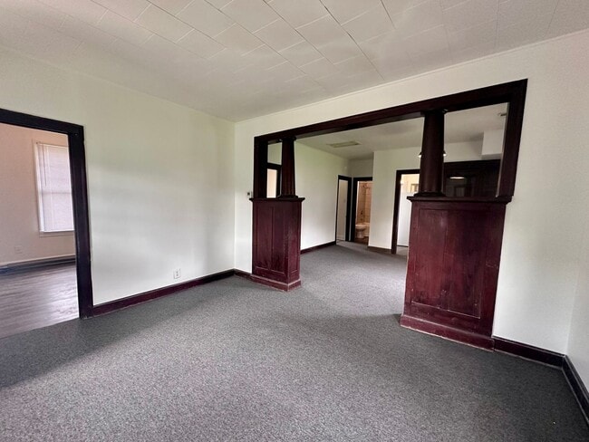 Foto del edificio - 3511 Forrest Ave