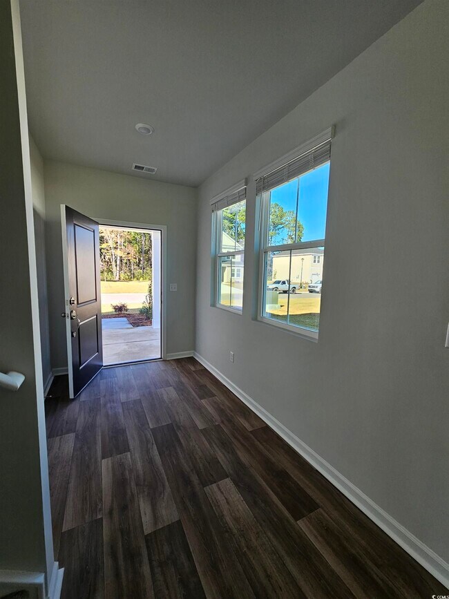 Building Photo - 745 Sturdy Root Pl