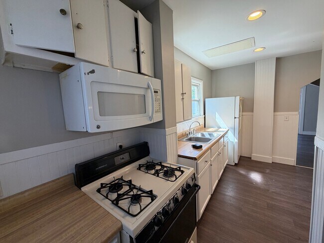 Foto del edificio - 2748 11th Avenue C