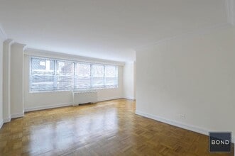 Building Photo - 888 Eighth Avenue