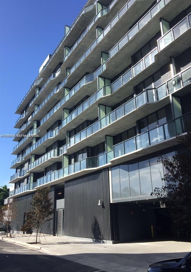 Foto del edificio - 201 SW 17th Rd