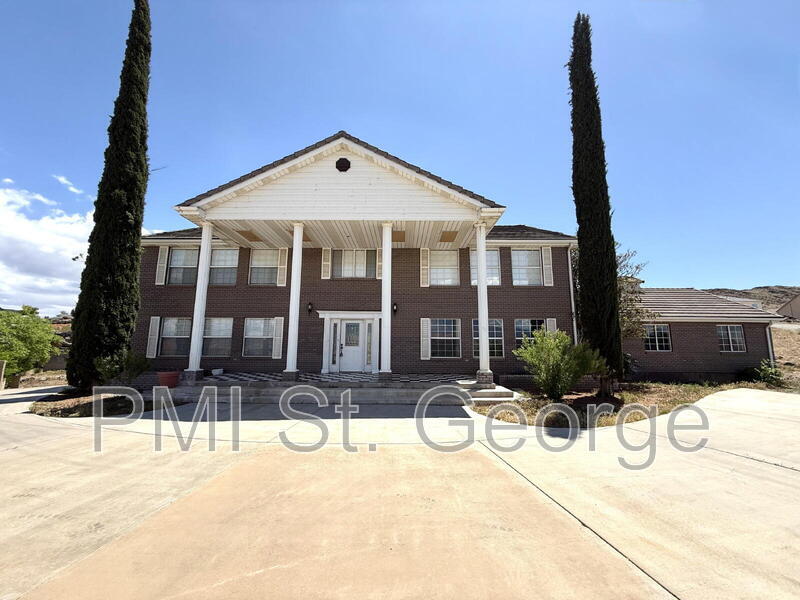 Foto principal - 2506 W Grandview Dr