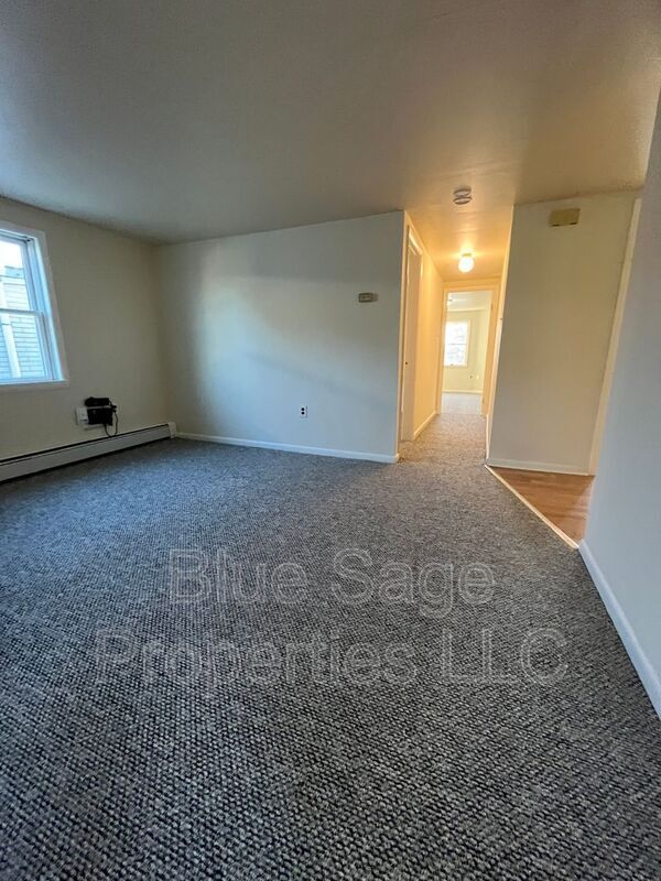 Foto del edificio - 1010 Yates Ave