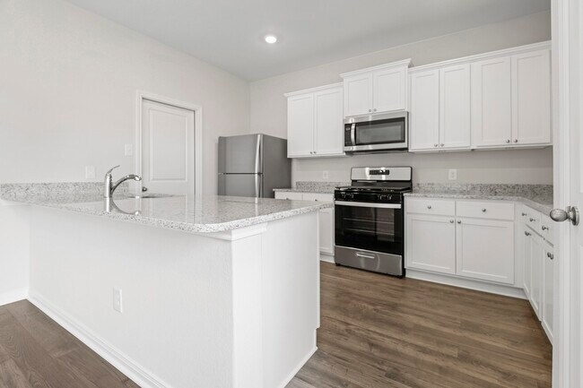 Foto del edificio - 23127 Glory Orchid Dr