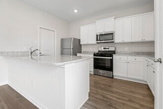 Building Photo - 23127 Glory Orchid Dr