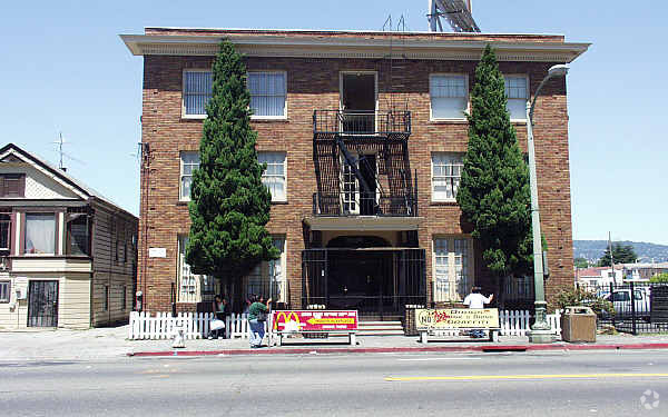 Foto del edificio - Fruitvale Studios