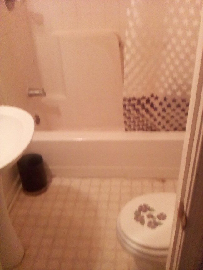 Foto del edificio - 12046 Guinea Dr