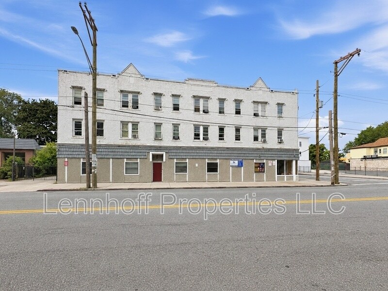 Foto del edificio - 77 S Union St