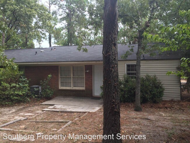 Foto del edificio - 3 br, 2 bath House - 212 Henderson St.