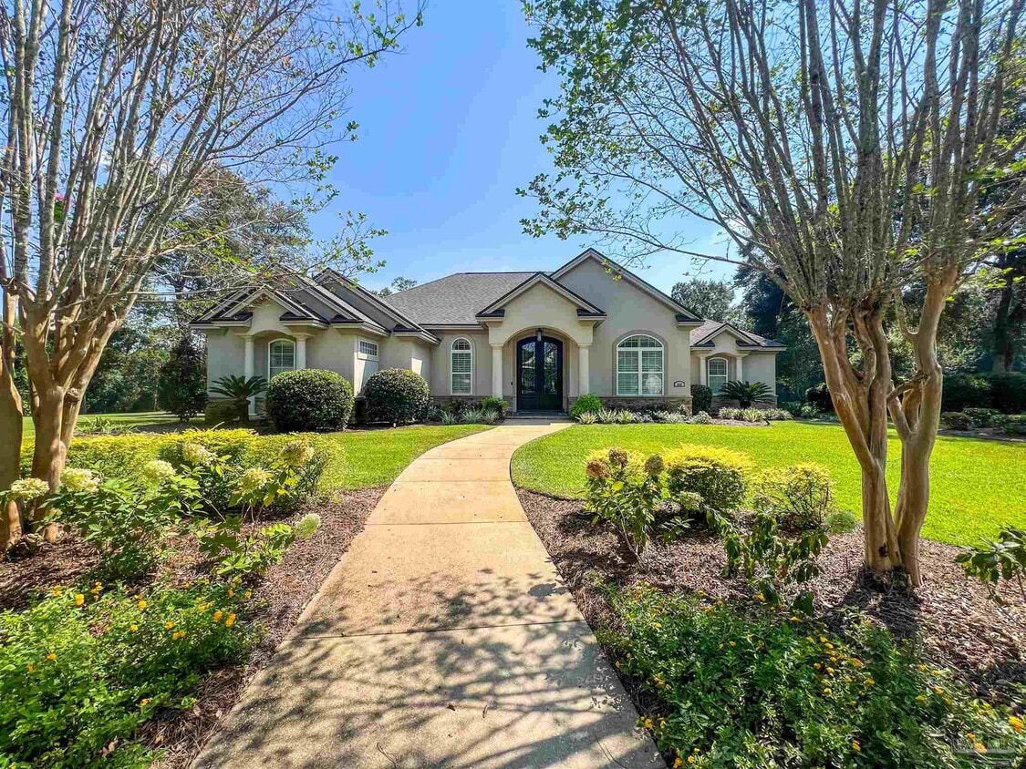Primary Photo - 337 Grand Oaks Blvd