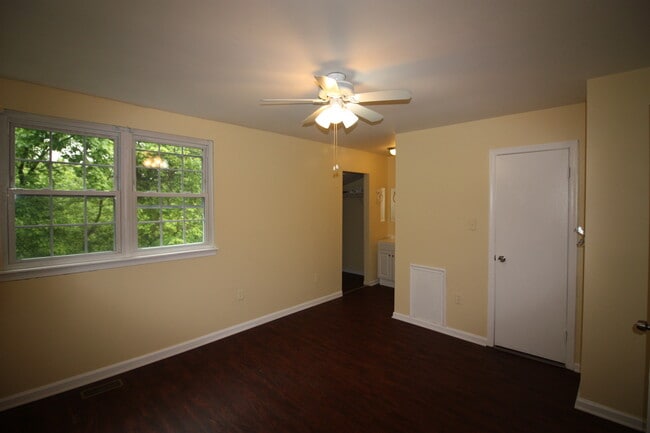 Building Photo - BEAUTIFUL HOME IN GLEN BURNIE!! COMPLETELY REMODELED! GORGEOUS!!!