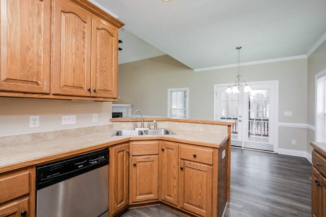 Foto del edificio - 68 Crabapple Ln