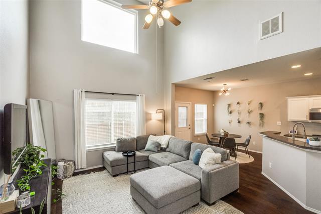 Foto del edificio - 3280 Tarrant Ln