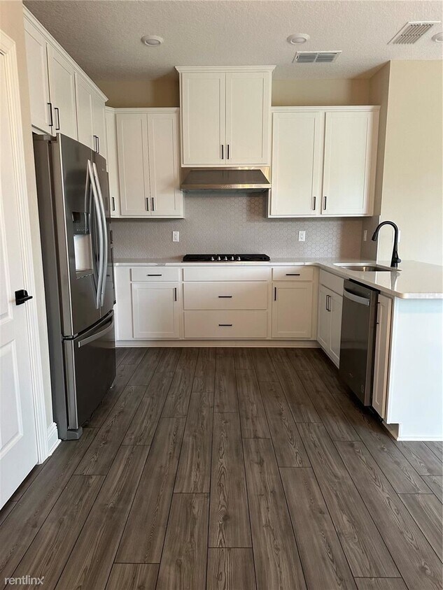 Foto del edificio - 4 br, 2.5 bath House - 1390 Greenfield Loop