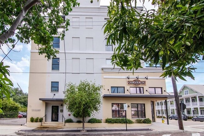 Foto del edificio - 1621 E 4th Ave