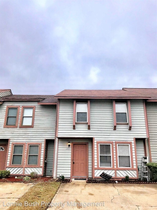Primary Photo - 3 br, 2.5 bath House - 1403 Woodscape Lane