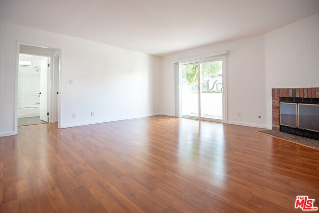 Foto del edificio - 3970 Moore St