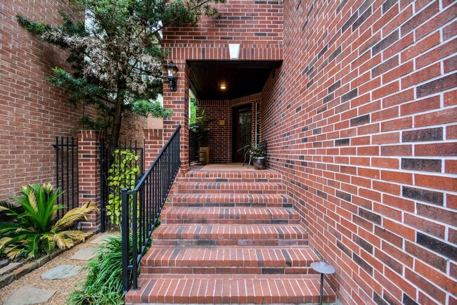 Foto del edificio - 12906 Kingsbridge Ln