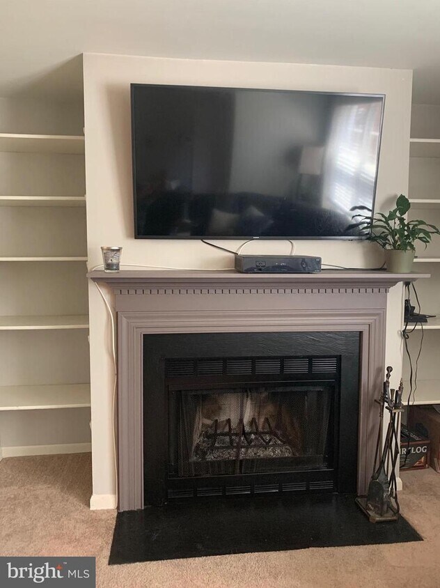 6128 Old Landing Way Unit 75, Burke, VA 22015 Condo for Rent in Burke