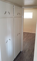 Halway - Darwin Apartments