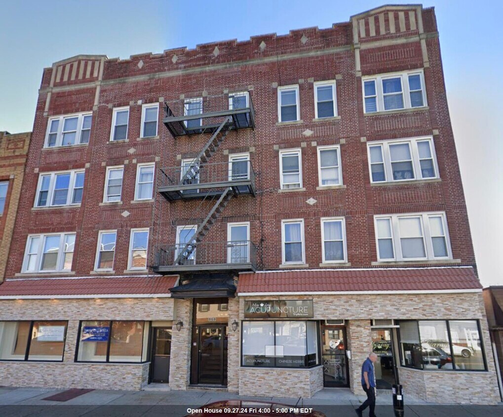 Primary Photo - 868 Broadway